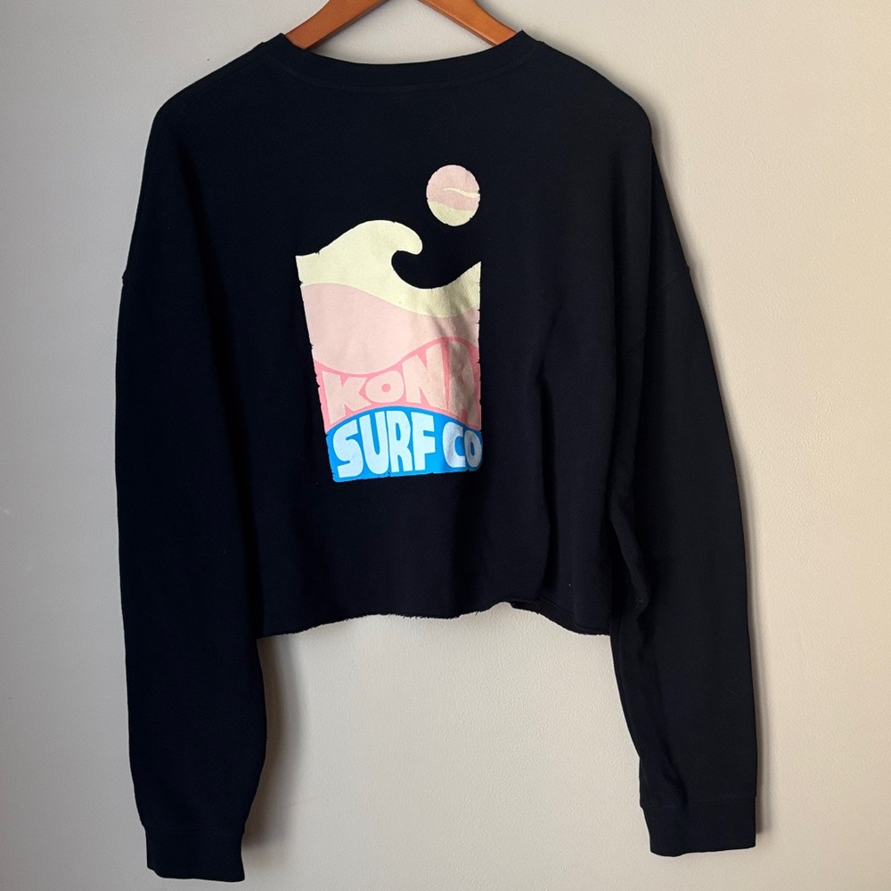 Kona Surf Co. Black Cropped Long Sleeve Top - Size large